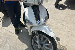 Piaggio Liberty 50 + Antifurto