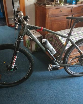 Mountain Bike KR275