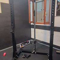 Rack con Lat/pulley machine+ Panca Multifunzione 