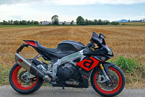 Aprilia rsv4