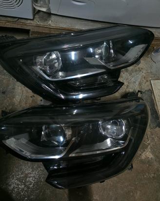 fari megane 4