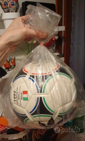 Pallone mondiali 1982 usato  Rimini