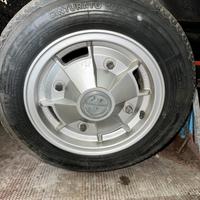 Cerchi giannini completi di gomme