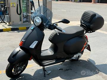 Vespa Gts 300 Super Sport Abs