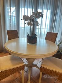 tavolo decapato con cera