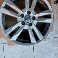 cerchio Volvo V60 R17