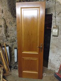 Porte in castagno