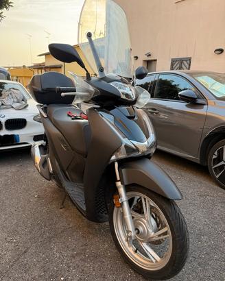 HONDA SH 150 i ABS 2019  SOLO 8.195 KM  COME NUOVO