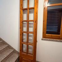 porta a vetri a due ante in  legno naturale