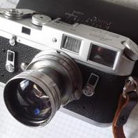 Leica M4 con obiettivo