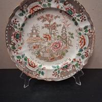 Piatto inglese in ceramica