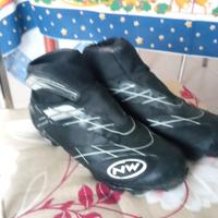 scarpe termiche x MTB numero 43 con tacchetti 
