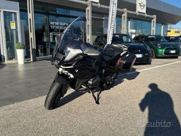 BMW Motorrad R 1300 R R 1300 RT