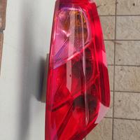 Fanale posteriore DESTRO FIAT PUNTO 