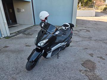 Yamaha xmax 250cc