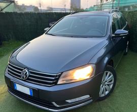 Volkswagen PASSAT 2013 METANO UNIPROPRIETARIO