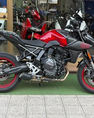 Suzuki GSX-8S Tua a soli 82 € al mese