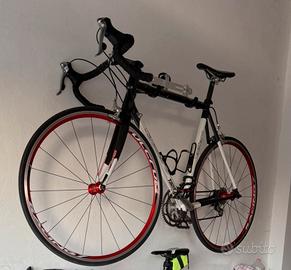 Bici da corsa tagliaro