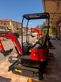 Escavatori nuovi pronta consegna