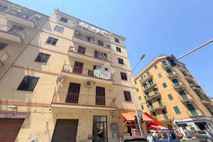4 LOCALI A PALERMO
