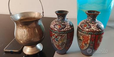 2 vasi antichi e un porta ghiaccio