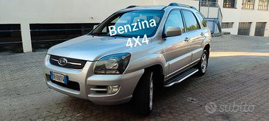 KIA Sportage 2.0 Benzina 4x4
