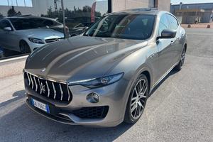 MASERATI Levante V6 Diesel 275 CV AWD TETTO SOLO K