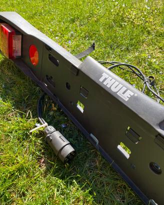 Thule - Portatarga  con Luci e centralina