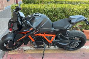 ktm 1390 super duke r 2025