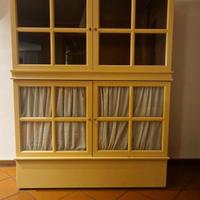 Credenza moderna in legno 