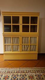 Credenza moderna in legno 