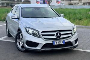 MERCEDES GLA 220 4MATIC
