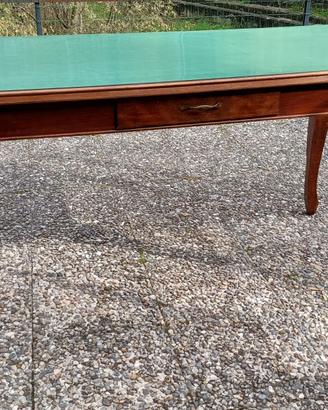 Tavolo Vintage in formica verde.