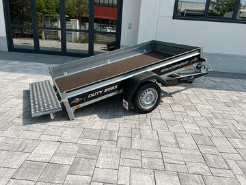 Rimorchio con rampa trasporto cose