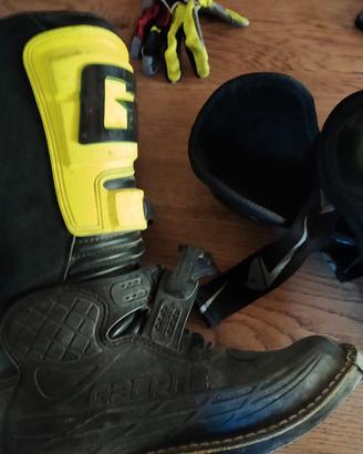 Abbigliamento moto da cross