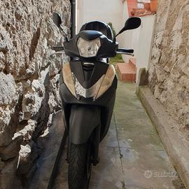 A F F A R E !  HONDA SH300i ABS