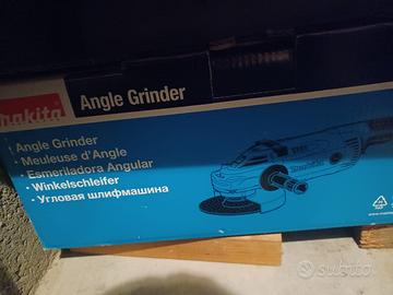 smerigliatrice angolare