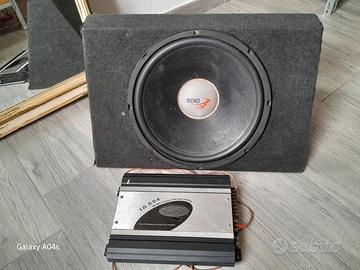 Amplificatore con subwoofer