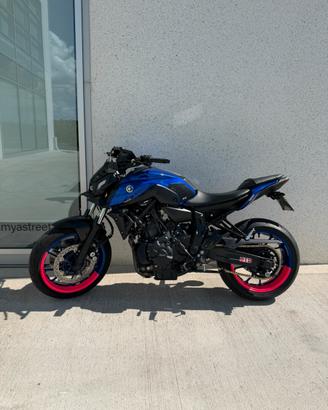 Yamaha mt 07  2023 ( depotenziata A2)