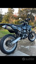 Suzuki drz 400 E