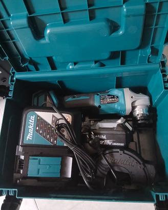 smerigliatrice Makita