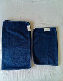 Coppia di asciugamani (grande e piccolo) in spugna