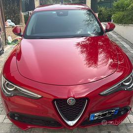 Alfa romeo stelvio q4 2.2 cc 210 cv 154kw