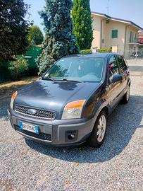 Ford Fsion 1.4 TDCI +