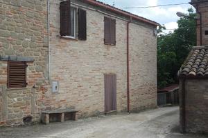 Casa indipendente Montefortino