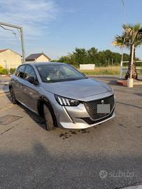 Peugeot E208 GT