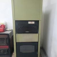 Termostufa pellet/legna/nocciolino