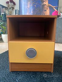 Comodino da cameretta