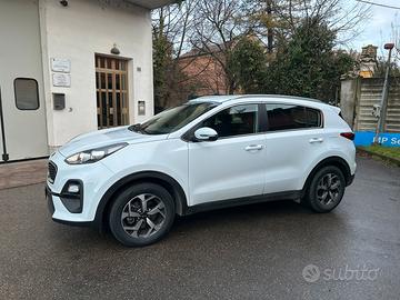 Kia sportage 1.6 crdi mhev diesel/hybrid