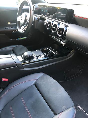 Mercedes Cla 220 d WB4860